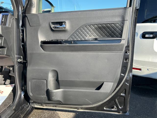 タント カスタムＸ　４ＷＤ　ナビ　パノラマビューモニター　両側パワースライドドア　オートライト　衝突被害軽減システム　アイドリングストップ　横滑り防止機能　プッシュスタート　スマートキー　オートエアコン　盗難防止システム（45枚目）