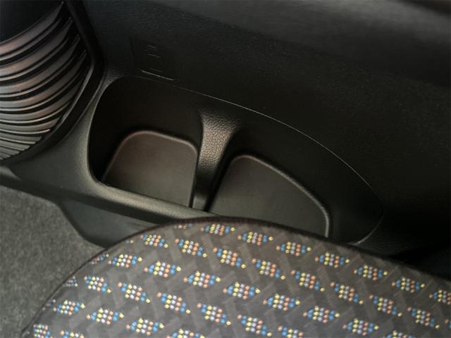 ハスラー ＨＹＢＲＩＤ　Ｘ　４ＷＤ　ＣＤオーディオ　シートヒーター　オートライト　衝突被害軽減システム　アイドリングストップ　横滑り防止機能　クルーズコントロール　ヒルディセントコントロール　プッシュスタート　スマートキー　盗難防止システム（50枚目）