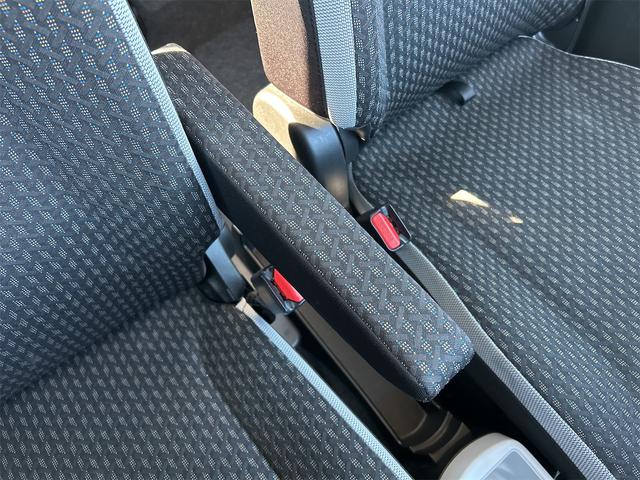 ハスラー ＨＹＢＲＩＤ　Ｘ　４ＷＤ　ＣＤオーディオ　シートヒーター　オートライト　衝突被害軽減システム　アイドリングストップ　横滑り防止機能　クルーズコントロール　ヒルディセントコントロール　プッシュスタート　スマートキー　盗難防止システム（54枚目）