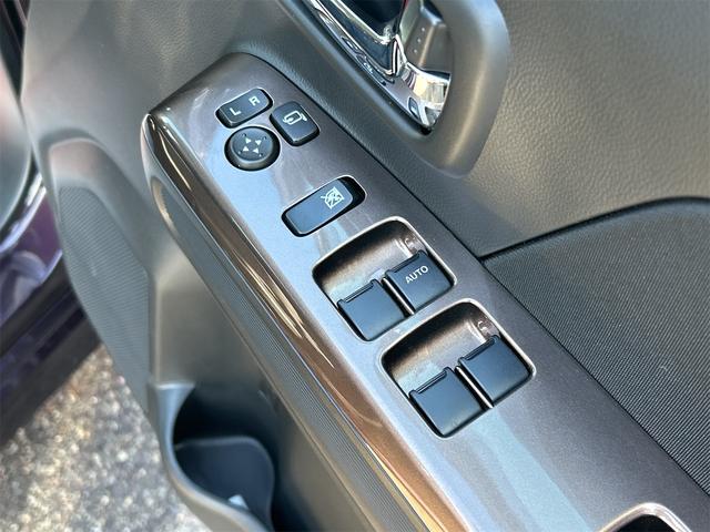 ワゴンＲカスタムＺ カスタムＺ　ＨＹＢＲＩＤ　ＺＸ　４ＷＤ　フルセグナビ　バックカメラ　シートヒーター　オートライト　クルーズコントロール　衝突被害軽減システム　アイドリングストップ　横滑り防止機能　プッシュスタート　スマートキー　盗難防止システム（52枚目）