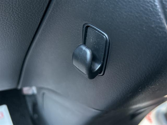 スペーシア Ｇリミテッド　２ＷＤ　ナビ　全方位カメラ　Ｂｌｕｅｔｏｏｔｈ　両側スライド片側パワースライドドア　衝突被害軽減システム　アイドリングストップ　横滑り防止機能　オートエアコン　プッシュスタート　スマートキー　社外アルミホイール　盗難防止システム（52枚目）