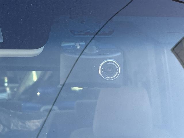 N-BOX G・Lターボ ホンダセンシング 4WD レンタカー(16枚目)