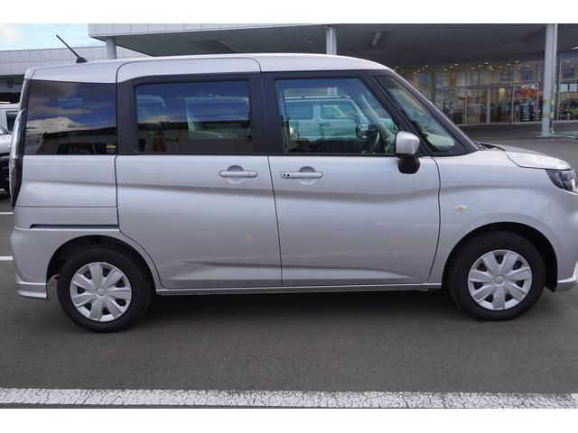 ソリオ Ｇ　２型　２ＷＤ　ＣＶＴ　衝突被害軽減ブレーキシステム　後退時ブレーキサポート　車線逸脱警報機能　先行車お知らせ機能　オートライトシステム　前後誤発進抑制機能（7枚目）