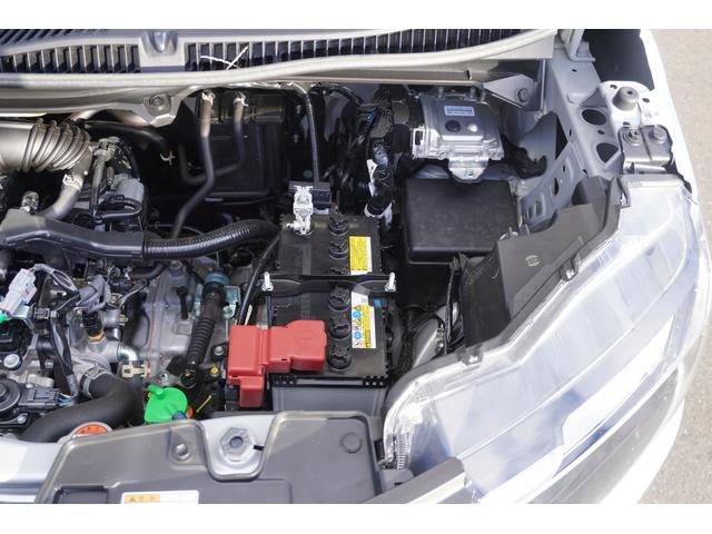 ソリオ Ｇ　２型　２ＷＤ　ＣＶＴ　衝突被害軽減ブレーキシステム　後退時ブレーキサポート　車線逸脱警報機能　先行車お知らせ機能　オートライトシステム　前後誤発進抑制機能（32枚目）