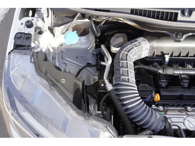 ソリオ Ｇ　２型　２ＷＤ　ＣＶＴ　衝突被害軽減ブレーキシステム　後退時ブレーキサポート　車線逸脱警報機能　先行車お知らせ機能　オートライトシステム　前後誤発進抑制機能（33枚目）