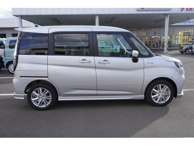 ソリオ ＨＹＢＲＩＤ　ＭＺ　３型　４ＷＤ　ＣＶＴ　全方位カメラ付ナビ　スズキコネクト対応　衝突被害軽減ブレーキシステム　先行車お知らせ機能　低速時ブレーキサポート　前後誤発進抑制機能　車線逸脱警報機能（7枚目）