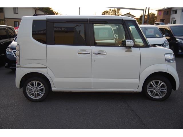 N-BOX G SSパッケージ 一年保証 4WD パワースライドドア シートヒーター テレビ ナビ バックカメラ プッシュスタート(17枚目)