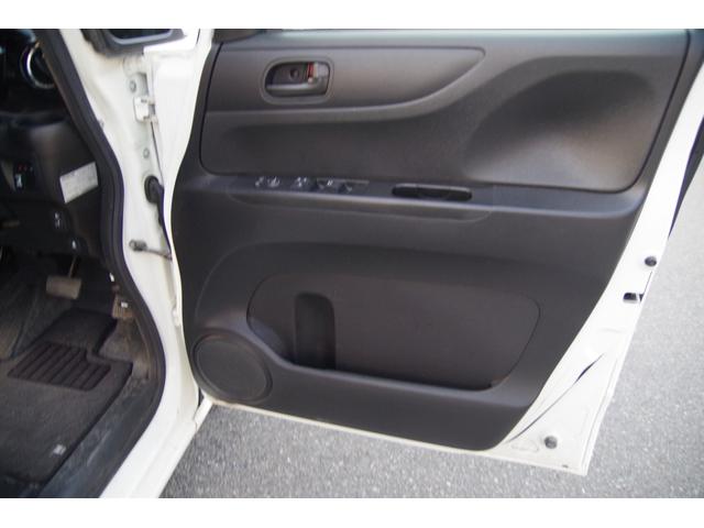 N-BOX G SSパッケージ 一年保証 4WD パワースライドドア シートヒーター テレビ ナビ バックカメラ プッシュスタート(32枚目)
