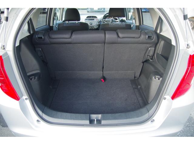 フィット Ｇ（10枚目）