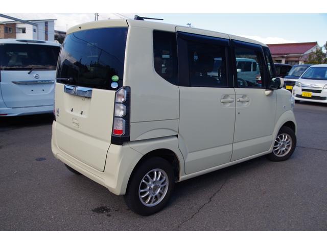 Ｎ－ＢＯＸ Ｇ・Ｌパッケージ　一年保証　４ＷＤ　パワースライドドア　プッシュスタート　バックカメラ　ＣＤ　　Ｂｌｕｅｔｏｏｔｈ（6枚目）