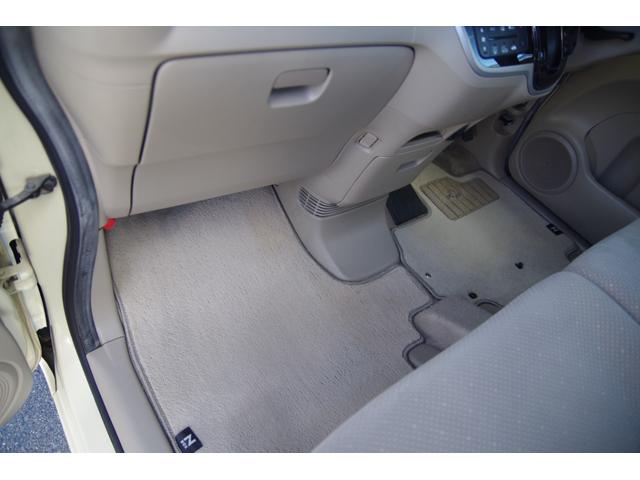 Ｎ－ＢＯＸ Ｇ・Ｌパッケージ　一年保証　４ＷＤ　パワースライドドア　プッシュスタート　バックカメラ　ＣＤ　　Ｂｌｕｅｔｏｏｔｈ（7枚目）