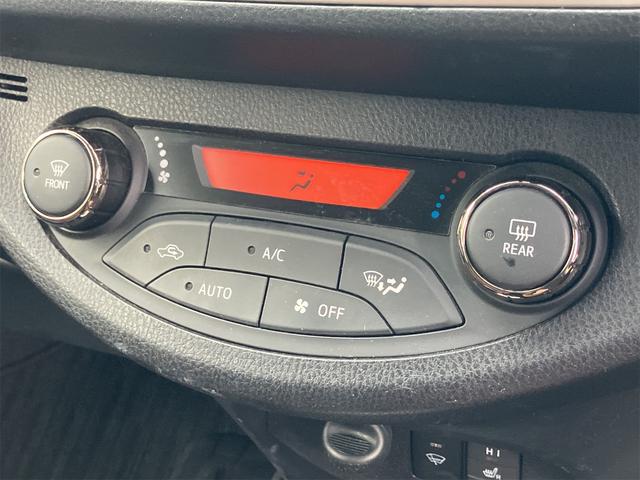 ヴィッツ U 4WD ドライブレコーダー ETC バックカメラ ナビ アルミホイール オートライト スマートキー 電動格納ミラー シートヒーター CVT 盗難防止システム 衝突安全ボディ ABS ESC USB(6枚目)