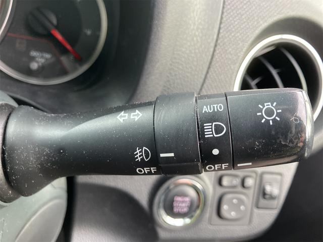 ヴィッツ U 4WD ドライブレコーダー ETC バックカメラ ナビ アルミホイール オートライト スマートキー 電動格納ミラー シートヒーター CVT 盗難防止システム 衝突安全ボディ ABS ESC USB(30枚目)