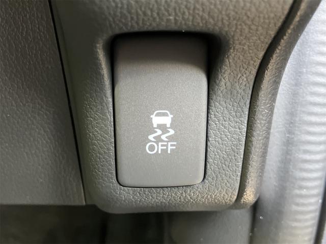 N-BOX G・Lパッケージ 4WD ETC バックカメラ 両側スライド・片側電動 TV スマートキー アイドリングストップ 電動格納ミラー シートヒーター ベンチシート CVT 盗難防止システム ABS ESC CD USB(11枚目)