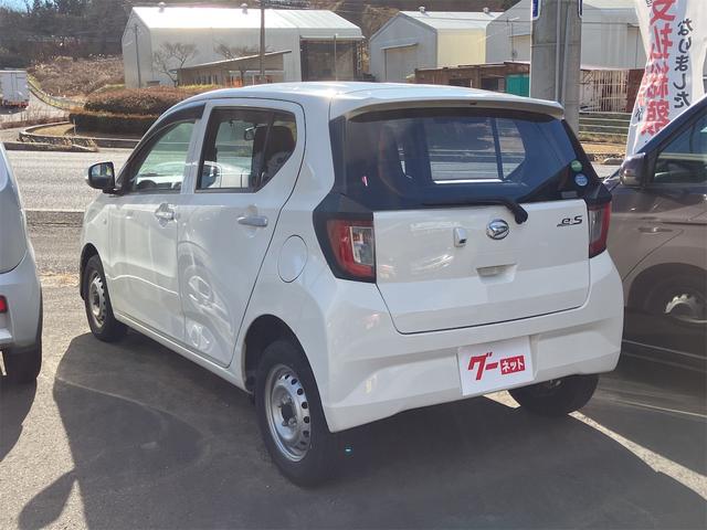 ミライース Ｂ　４ＷＤ　ＥＴＣ　バックカメラ　ナビ　キーレスエントリー　アイドリングストップ　電動格納ミラー　ＣＶＴ　盗難防止システム　ＡＢＳ　ＥＳＣ　ＣＤ　ＵＳＢ　衝突安全ボディ　エアコン　パワーステアリング（18枚目）