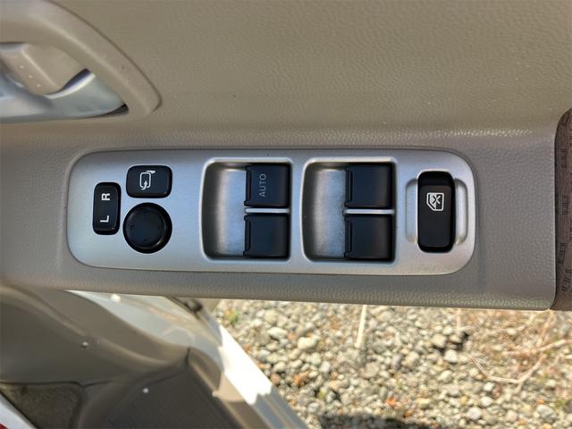 エブリイワゴン JPターボ 4WD 両側スライドドア 電動格納ミラー シートヒーター AT 盗難防止システム ABS CD アルミホイール 衝突安全ボディ エアコン パワーステアリング パワーウィンドウ 運転席エアバッグ(12枚目)