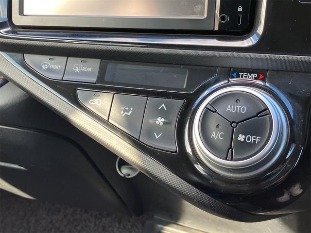 アクア Ｓ　ＥＴＣ　バックカメラ　ナビ　ＴＶ　アルミホイール　オートライト　スマートキー　電動格納ミラー　ＣＶＴ　衝突安全ボディ　ＡＢＳ　ＥＳＣ　ＣＤ　Ｂｌｕｅｔｏｏｔｈ　エアコン　パワーステアリング（11枚目）