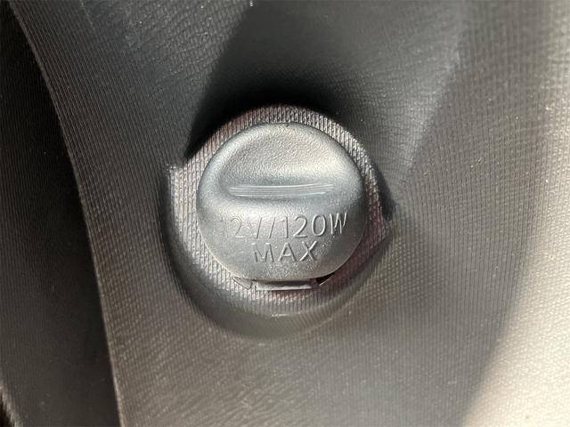 アクア Ｓ　ＥＴＣ　バックカメラ　ナビ　ＴＶ　アルミホイール　オートライト　スマートキー　電動格納ミラー　ＣＶＴ　衝突安全ボディ　ＡＢＳ　ＥＳＣ　ＣＤ　Ｂｌｕｅｔｏｏｔｈ　エアコン　パワーステアリング（33枚目）