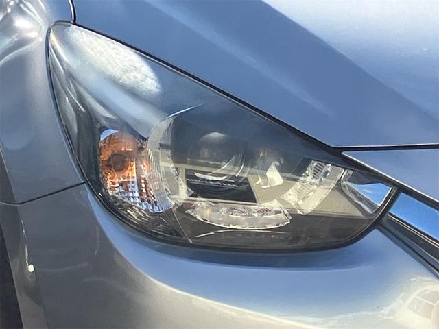 デミオ ＸＤツーリング　４ＷＤ　オートクルーズコントロール　レーンアシスト　衝突被害軽減システム　アルミホイール　オートライト　ＬＥＤヘッドランプ　スマートキー　アイドリングストップ　ＡＴ　盗難防止システム　衝突安全ボディ（16枚目）