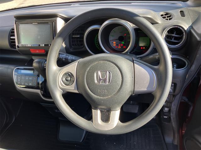 Ｎ－ＢＯＸ Ｇ　ＳＳパッケージ　４ＷＤ　バックカメラ　両側電動スライドドア　ナビ　スマートキー　アイドリングストップ　電動格納ミラー　ベンチシート　後席モニター　ＣＶＴ　盗難防止システム　ＡＢＳ　ＥＳＣ　ＣＤ　衝突安全ボディ（3枚目）