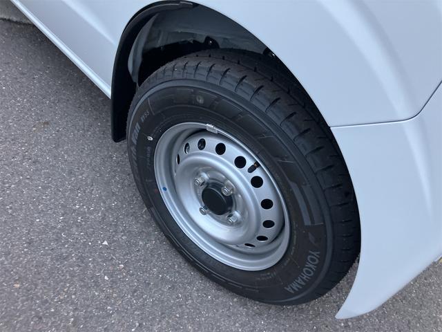 ミニキャブバン 　４ＷＤ　ＣＶＴ　衝突被害軽減システム　クリアランスソナー　レーンアシスト　両側スライドドア　アイドリングストップ　ＥＳＣ　エアコン　パワーステアリング　パワーウィンドウ　運転席エアバッグ（23枚目）