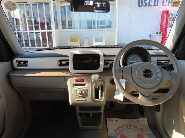アルトラパン Ｘ　４ＷＤ　純正オーディオ　オートライト　シートヒーター　ＥＴＣ　衝突被害軽減システム　アイドリングストップ　横滑り防止機能　オートエアコン　プッシュスタート　スマートキー　盗難防止システム（6枚目）