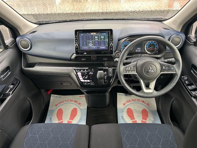 ｅＫクロス Ｔ　４ＷＤ　フルセグナビ　マルチアラウンドビューモニター　Ｂｌｕｅｔｏｏｔｈ　ＤＶＤ　シートヒーター　オートライト　衝突被害軽減システム　アイドリングストップ　横滑り防止機能　クルーズコントロール　プッシュスター　スマートキー　盗難防止システム（6枚目）