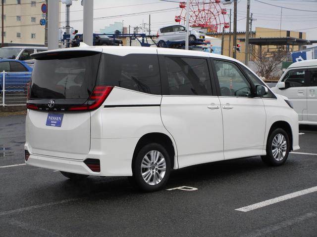 ノア Ｓ－Ｚ　４ＷＤ　レンタカーＵＰ　８インチナビ　ＥＴＣ　シートヒーター　オートライト　両側パワースライドドア　クルーズコントロール　衝突被害軽減システム　横滑り防止機能　プッシュスタート　スマートキー　盗難防止システム（5枚目）