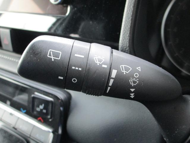 ノア Ｓ－Ｚ　４ＷＤ　レンタカーＵＰ　８インチナビ　ＥＴＣ　シートヒーター　オートライト　両側パワースライドドア　クルーズコントロール　衝突被害軽減システム　横滑り防止機能　プッシュスタート　スマートキー　盗難防止システム（41枚目）