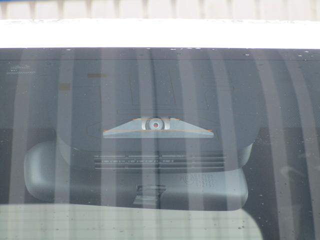 ノア Ｓ－Ｚ　４ＷＤ　レンタカーＵＰ　８インチナビ　ＥＴＣ　シートヒーター　オートライト　両側パワースライドドア　クルーズコントロール　衝突被害軽減システム　横滑り防止機能　プッシュスタート　スマートキー　盗難防止システム（51枚目）