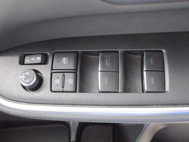 ノア Ｓ－Ｚ　４ＷＤ　レンタカーＵＰ　８インチナビ　ＥＴＣ　シートヒーター　オートライト　両側パワースライドドア　クルーズコントロール　衝突被害軽減システム　横滑り防止機能　プッシュスタート　スマートキー　盗難防止システム（52枚目）