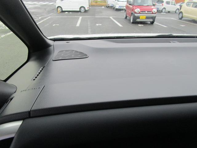 ノア Ｓ－Ｚ　４ＷＤ　レンタカーＵＰ　８インチナビ　ＥＴＣ　シートヒーター　オートライト　両側パワースライドドア　クルーズコントロール　衝突被害軽減システム　横滑り防止機能　プッシュスタート　スマートキー　盗難防止システム（53枚目）