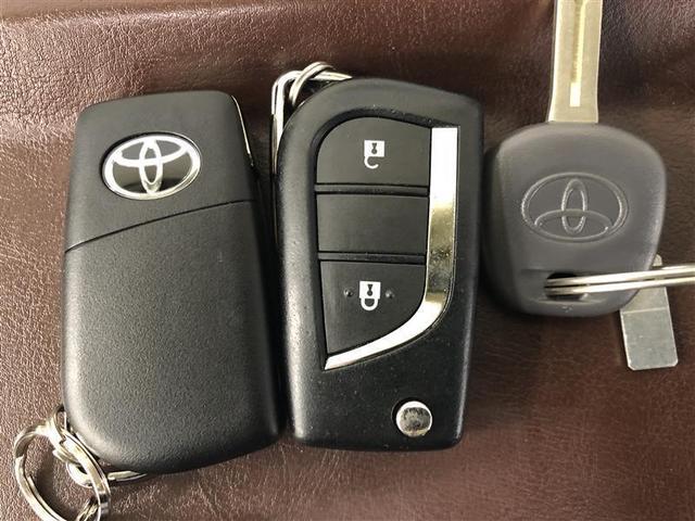 ハイラックス Ｘ　４ＷＤ　フルセグ　メモリーナビ　ＤＶＤ再生　ミュージックプレイヤー接続可　バックカメラ　ＥＴＣ　ＬＥＤヘッドランプ　ワンオーナー　記録簿　ディーゼル（31枚目）