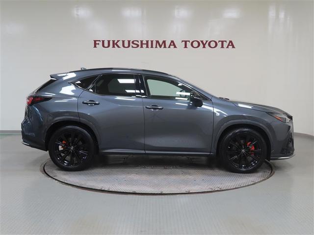 ＮＸ ＮＸ３５０ｈ　Ｆスポーツ　革シート　サンルーフ　フルセグ　メモリーナビ　ミュージックプレイヤー接続可　バックカメラ　衝突被害軽減システム　ＥＴＣ　ドラレコ　ＬＥＤヘッドランプ　ワンオーナー　記録簿　アイドリングストップ（4枚目）