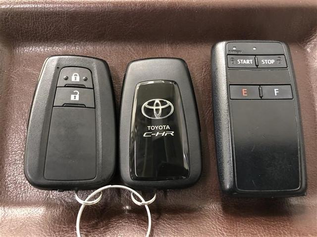 Ｃ－ＨＲ Ｓ－Ｔ　４ＷＤ　フルセグ　メモリーナビ　ＤＶＤ再生　ミュージックプレイヤー接続可　バックカメラ　衝突被害軽減システム　ＥＴＣ　ドラレコ　ＬＥＤヘッドランプ　記録簿（34枚目）