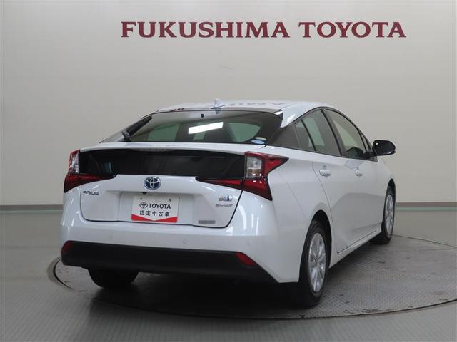 プリウス Ｓ　４ＷＤ　ワンセグ　メモリーナビ　ミュージックプレイヤー接続可　バックカメラ　衝突被害軽減システム　ＥＴＣ　ＬＥＤヘッドランプ　記録簿　アイドリングストップ（4枚目）