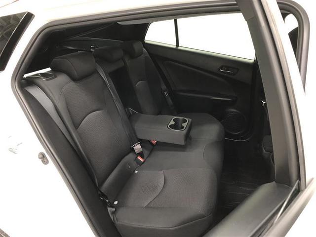 プリウス Ｓ　４ＷＤ　ワンセグ　メモリーナビ　ミュージックプレイヤー接続可　バックカメラ　衝突被害軽減システム　ＥＴＣ　ＬＥＤヘッドランプ　記録簿　アイドリングストップ（11枚目）
