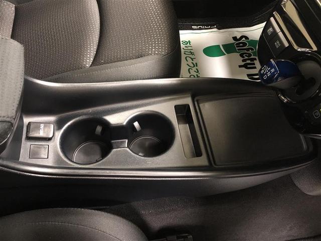 プリウス Ｓ　４ＷＤ　ワンセグ　メモリーナビ　ミュージックプレイヤー接続可　バックカメラ　衝突被害軽減システム　ＥＴＣ　ＬＥＤヘッドランプ　記録簿　アイドリングストップ（22枚目）