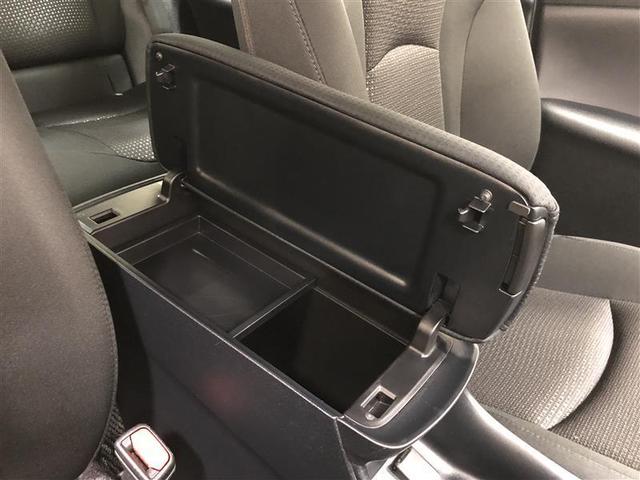 プリウス Ｓ　４ＷＤ　ワンセグ　メモリーナビ　ミュージックプレイヤー接続可　バックカメラ　衝突被害軽減システム　ＥＴＣ　ＬＥＤヘッドランプ　記録簿　アイドリングストップ（23枚目）