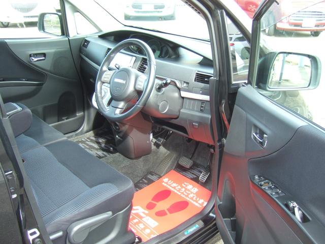 ムーヴ カスタム　ＲＳ　ターボ純正オプションレーダークルーズコントロール　プッシュスタート＆キーフリー　スペアキー　ＨＤＤナビフルセグＴＶ　ＥＴＣ　オートエアコン　ＨＩＤ＆フォグランプ　サイドエアバック　タイミングチェーン（9枚目）