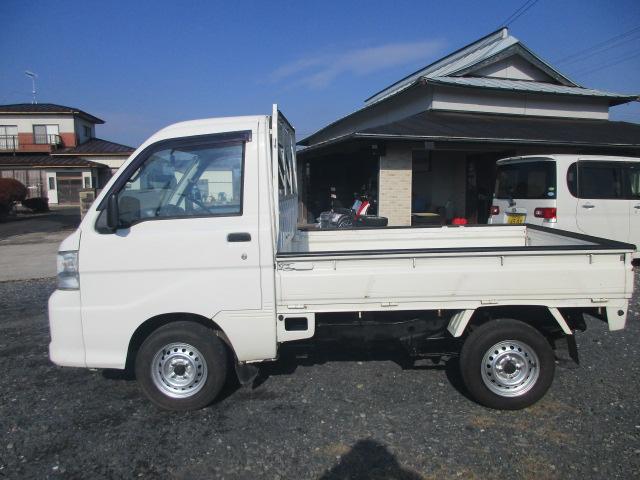 ハイゼットトラック 4WD オートマ エアコン パワステ ドアバイザー(4枚目)