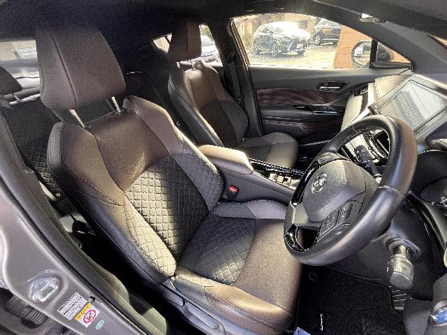 Ｃ－ＨＲ Ｇ　純正９インチナビ＿バックカメラ＿前席シートヒーター＿ハーフレザーシート＿シーケンシャルＬＥＤヘッドライト＿ビルトインＥＴＣ＿クルーズコントロール＿オートハイビーム＿ドライブレコーダー＿禁煙車（7枚目）