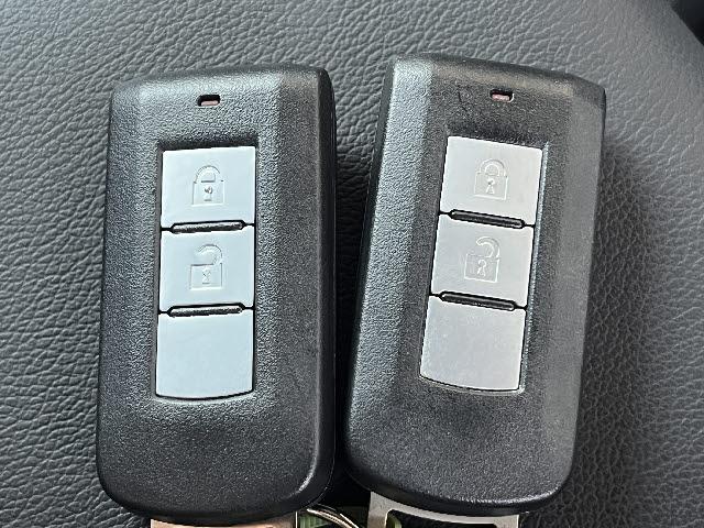 エクリプスクロスＰＨＥＶ Ｐ　サンルーフ＿純正ナビ＿パノラマビューモニター＿前後ドライブレコーダー＿前席シートヒーター＿ステアリングヒーター＿フルセグＴＶ＿レーダークルーズコントロール＿ＬＥＤヘッドライト＿ＥＴＣ＿禁煙車（26枚目）