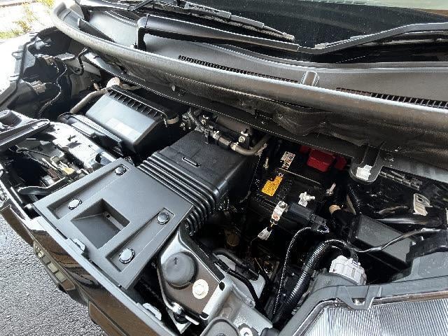 デリカミニ T プレミアム Tプレミアム_OPカラー2トーン 登録済未使用車 キーフリー 全方位モニター ターボ クルーズコントロール ハンドルヒーター(31枚目)