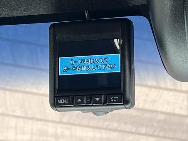 N-BOXカスタム G・Lホンダセンシング 純正ナビ_前席シートヒーター_バックカメラ_前後ドライブレコーダー_純正エンジンスターター_電動スライドドア_クルーズコントロール_ETC_LEDヘッドライト_スペアキー有_禁煙車(11枚目)