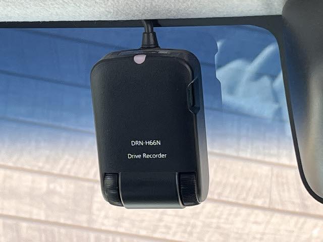 タント カスタムＲＳ　トップエディションＳＡＩＩＩ　純正８インチナビ＿両側電動パワースライドドア＿ＨＤＭＩ対応＿バックカメラ＿フルセグＴＶ＿シートヒーター＿ＬＥＤヘッドライト＿ハーフレザーシート＿ドライブレコーダー＿ＥＴＣ＿Ｂｌｕｅｔｏｏｔｈ音楽＿禁煙（11枚目）