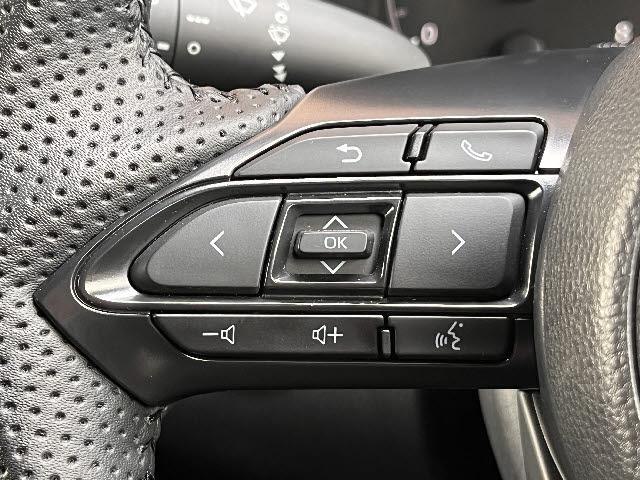 ヤリス Ｘ　Ｘ　モデリスタエアロ　モデリスタＡＷ　社外ナビ　トヨタセーフティセンス　ＨＤＭＩ対応　前後ドライブレコーダー　ビルドインＥＴＣ２．０　ＬＥＤフォグライト　社外ステアリング　社外ツイーター（21枚目）