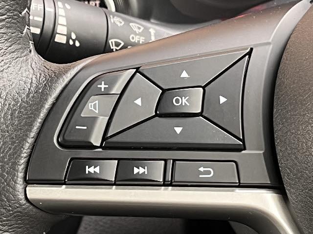 デイズ ハイウェイスター X 純正9インチナビ_アラウンドビューモニター_前席シートヒーター_フルセグTV_DVD再生_エマージェンシーブレーキ_LEDヘッドライト_Bluetooth音楽_純正アルミ_純正フロアマット_禁煙車(12枚目)