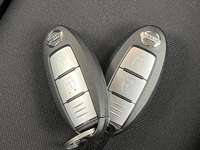 デイズ ハイウェイスター X 純正9インチナビ_アラウンドビューモニター_前席シートヒーター_フルセグTV_DVD再生_エマージェンシーブレーキ_LEDヘッドライト_Bluetooth音楽_純正アルミ_純正フロアマット_禁煙車(26枚目)