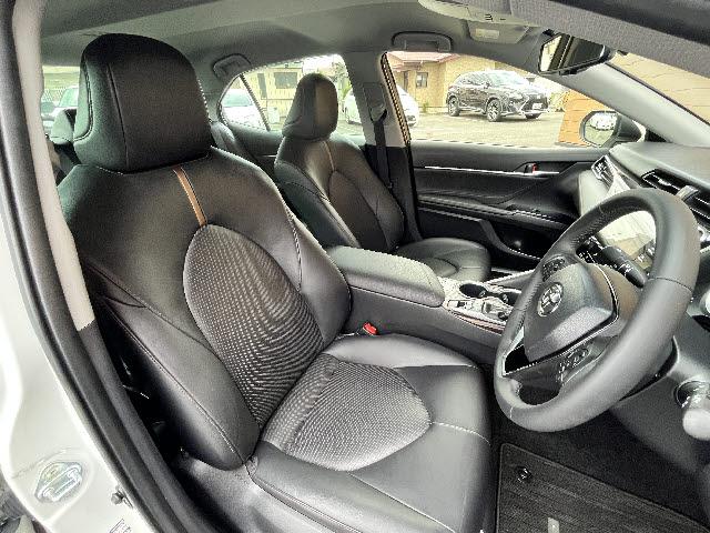 カムリ Gレザーパッケージ モデリスタフルエアロ_黒革シート_純正8インチナビ_Bカメラ_トヨタセーフティセンス_前席シートヒーター_電動トランク_レーダークルーズコントロール_ETC_カラーヘッドアップディスプレイ_禁煙車(7枚目)